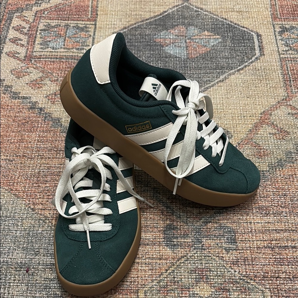 Adidas VL Court Green and White Sneakers